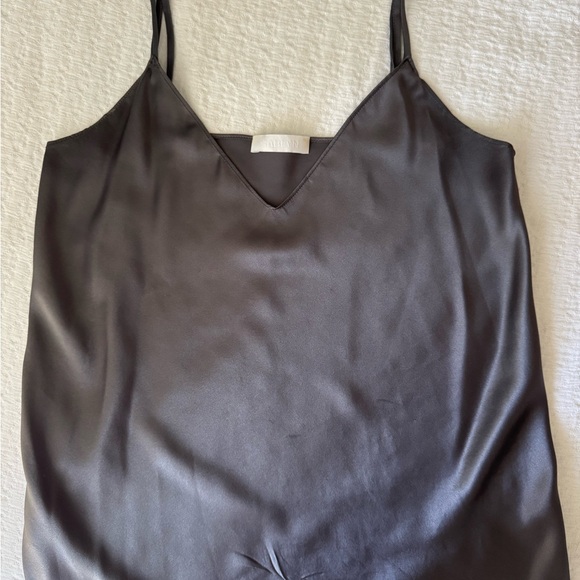 Sablyn Gloria dark silvery grey silk tank top. - Picture 6 of 8